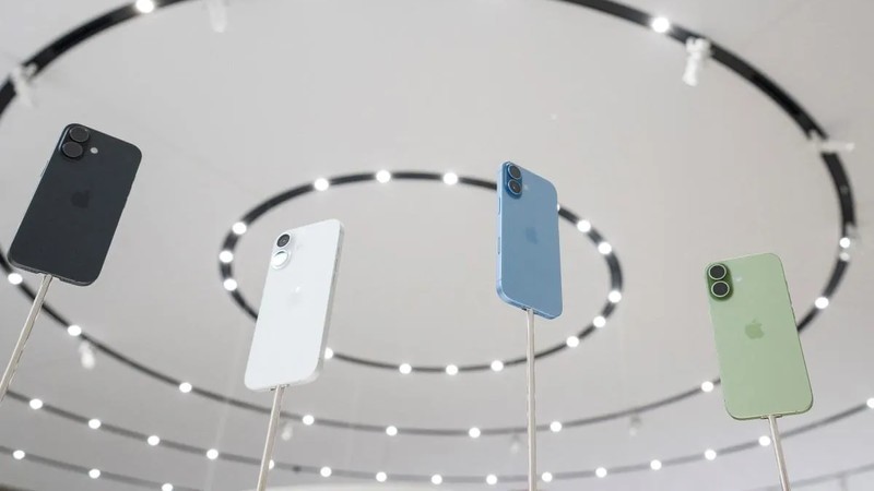 Apple unveils iPhone 17 Air