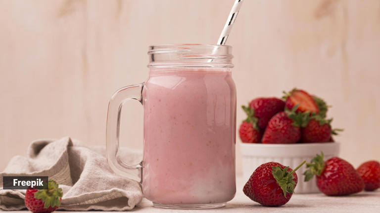 Strawberry smoothie