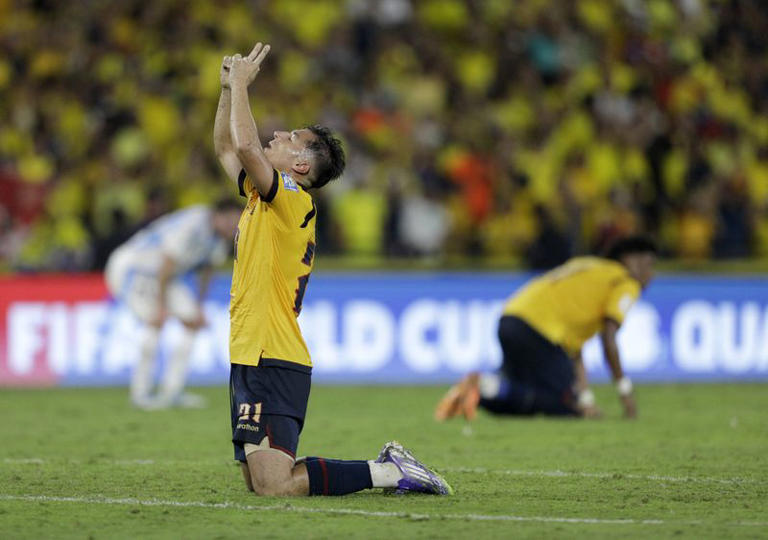 Alan Franco celebra tras el triunfo de Ecuador ante Argentina en la última jornada de la eliminatoria para la Copa del Mundo. Estadio Monumental Banco Pichincha, Guayaquil, Ecuador. 9 de septiembre de 2025. REUTERS/Cristina Vega
