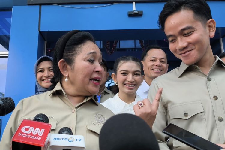 Kedekatan Gibran dan Titiek Soeharto Saat Kunker ke Batam dan Sleman