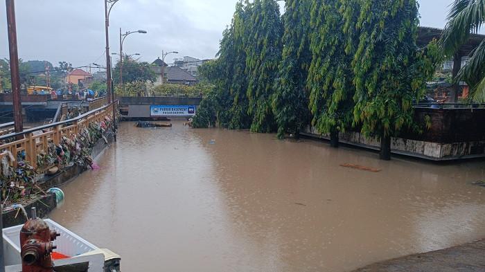 Saksi Hidup Banjir Bandang di Pasar Kumbasari, Sudiani Gagal Selamatkan Dagangan