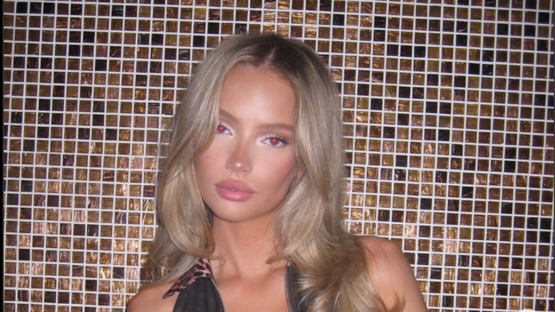 The success of Emma Ellingsen's makeup tutorials, born in 2001