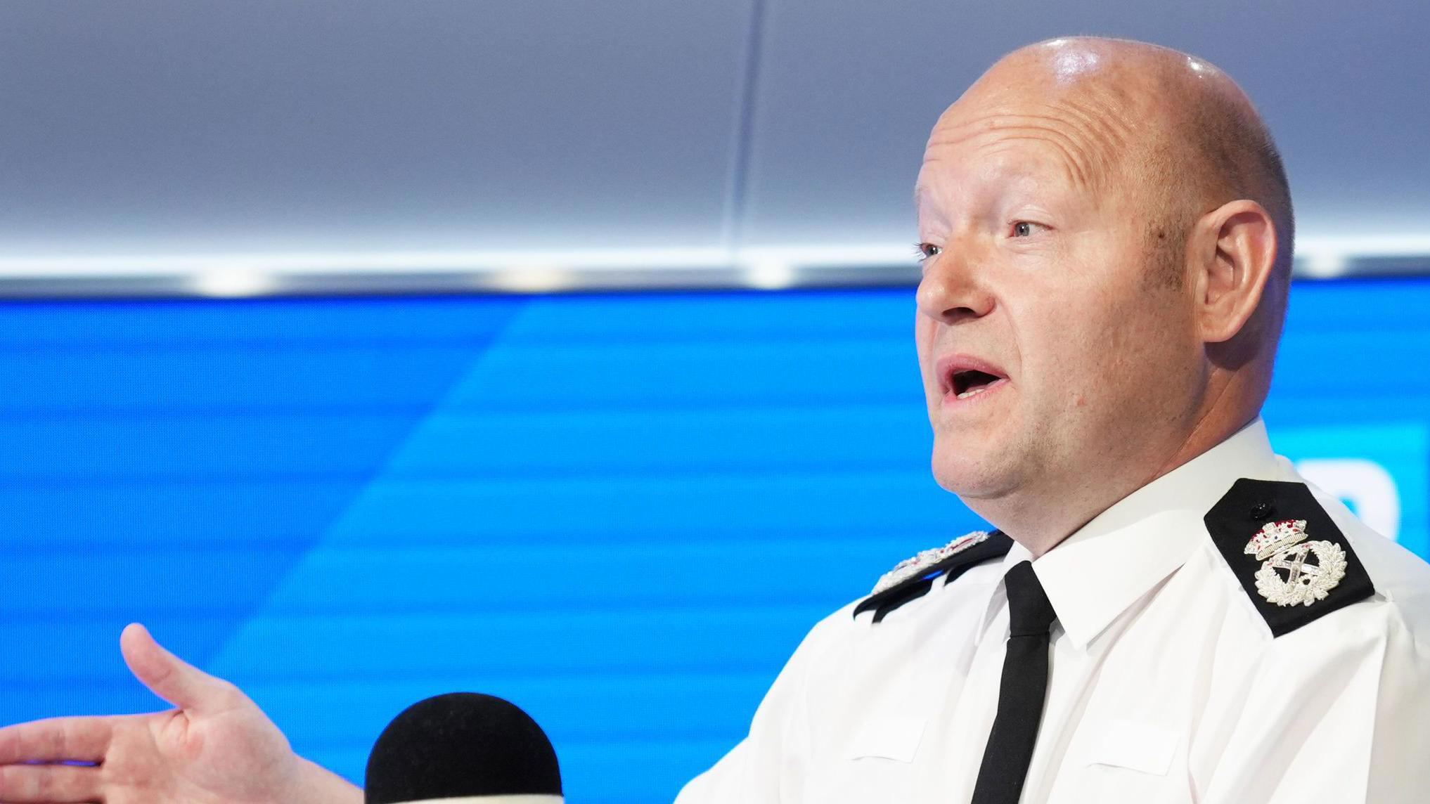 Police chief #39 quite likes #39 seeing national flags Police chief #39 quite likes #39 seeing national flags