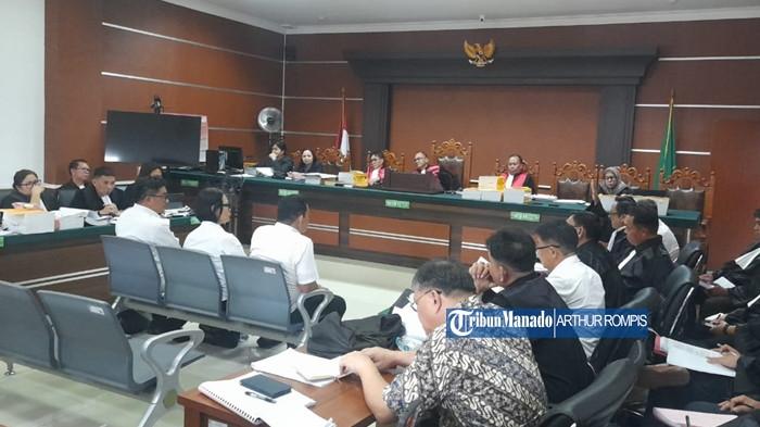 Kesaksian Saksi Dibantah 2 Terdakwa dalam Kasus Korupsi Dana Hibah GMIM
