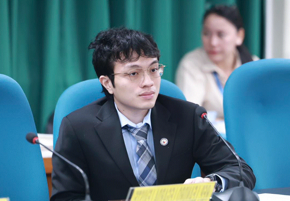 Barzaga bolts House majority amid alleged coup vs. Speaker