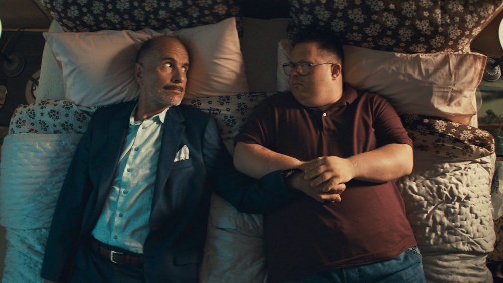 Christoph Maria Herbst und Nico Randel im Film „Ganzer halber Bruder“.