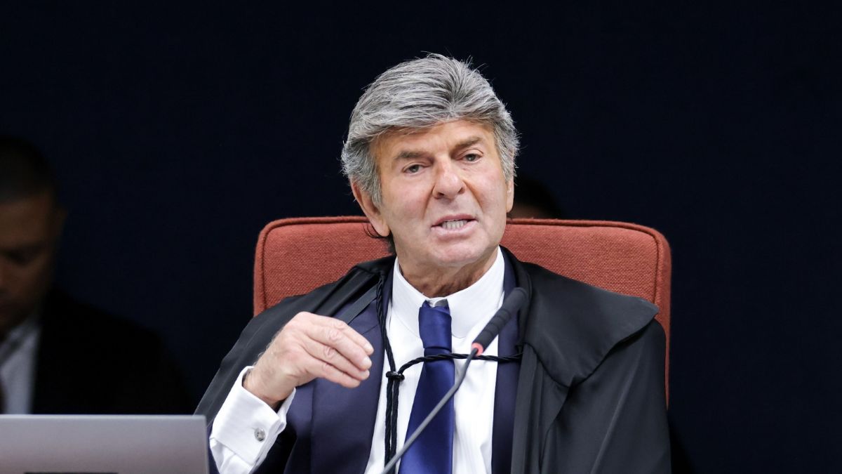 Após pedir anulação de todo o processo do golpe, Fux reconhece validade da delação de Cid