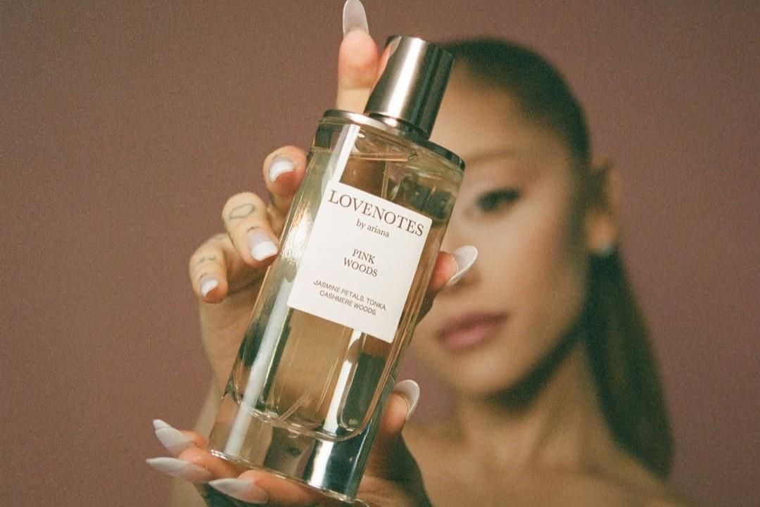 Apa Saja Produk Parfum Ariana Grande? Lihat Daftarnya!
