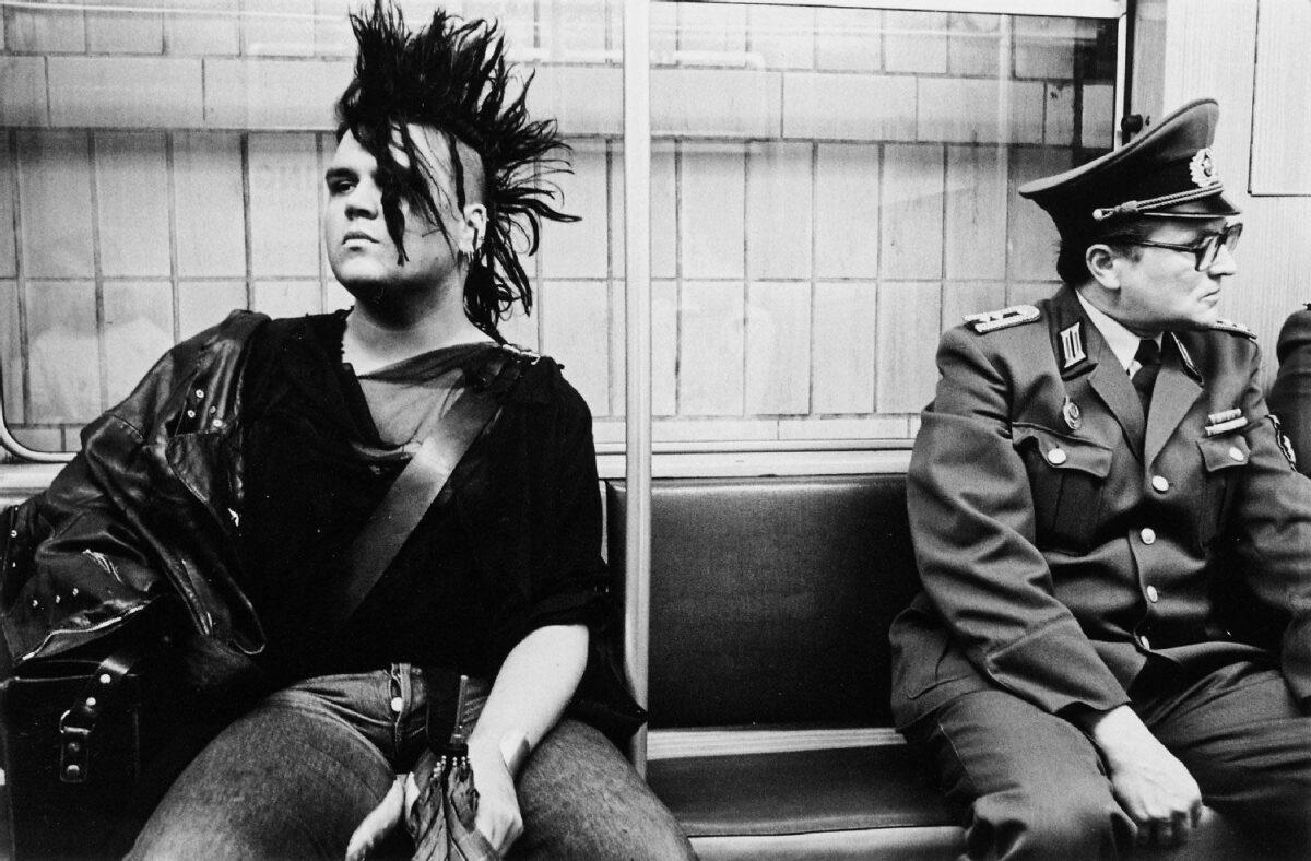 20 Photos of Early Punk Culture