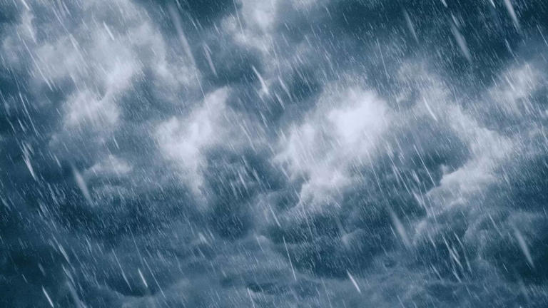 Heavy rainfall likely in eight districts today