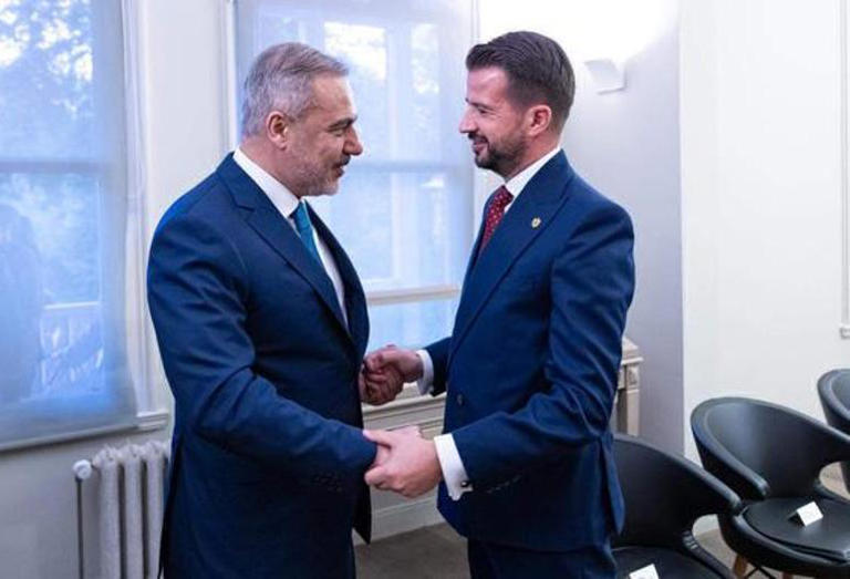 Bakan Fidan, İstanbul'da Karadağ Cumhurbaşkanı Milatovic tarafından kabul edildi