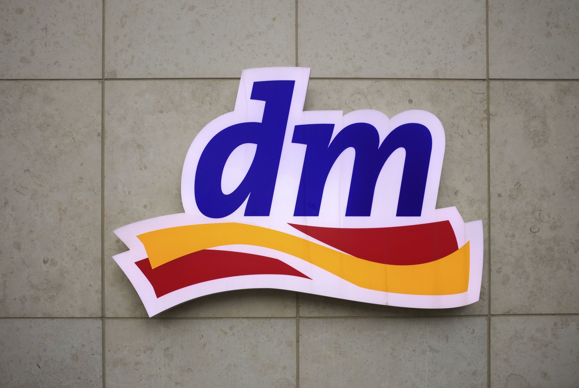 Diese 15 dm-Neuheiten im September solltest du dir nicht entgehen lassen