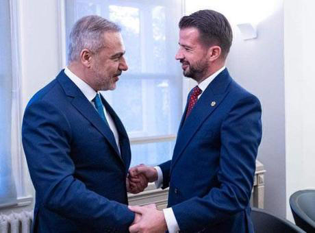 Bakan Fidan, İstanbul'da Karadağ Cumhurbaşkanı Milatovic tarafından kabul edildi