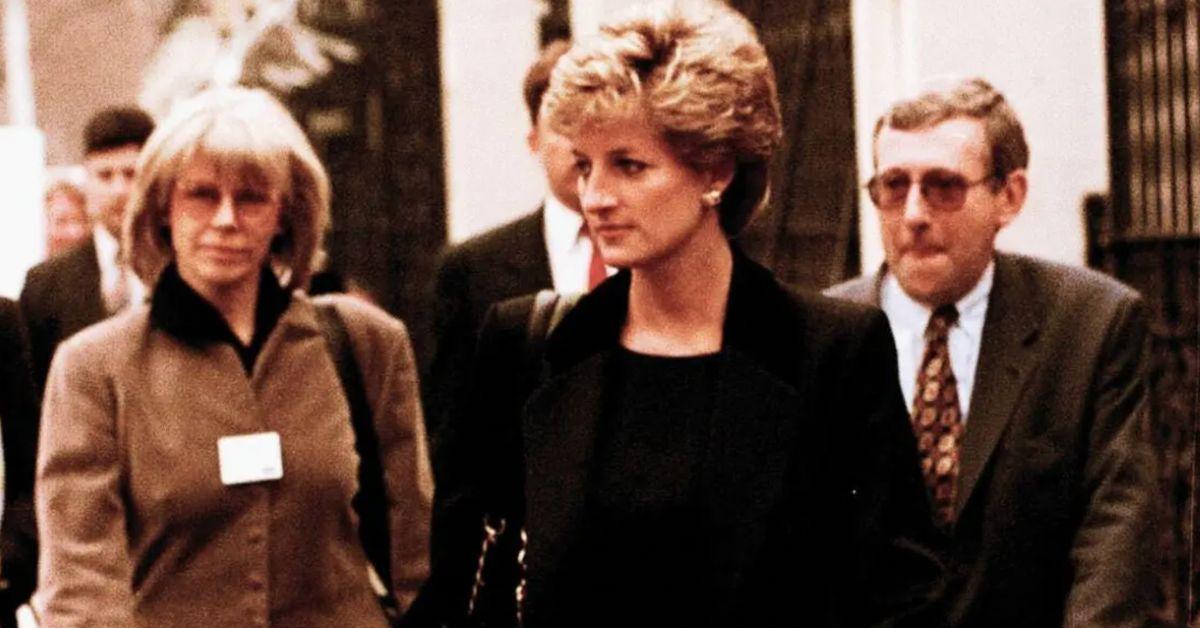 Did Diana go out with Epstein?