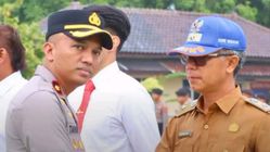 Kepala Desa Babadan Dianugerahi Penghargaan Polres Indramayu atas Bantu Ungkap Pembunuhan Keluarga