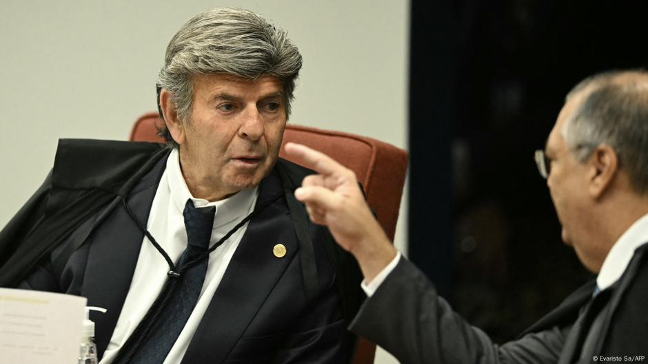 Ministro Luiz Fux diverge sobre competência do STF para julgar ação