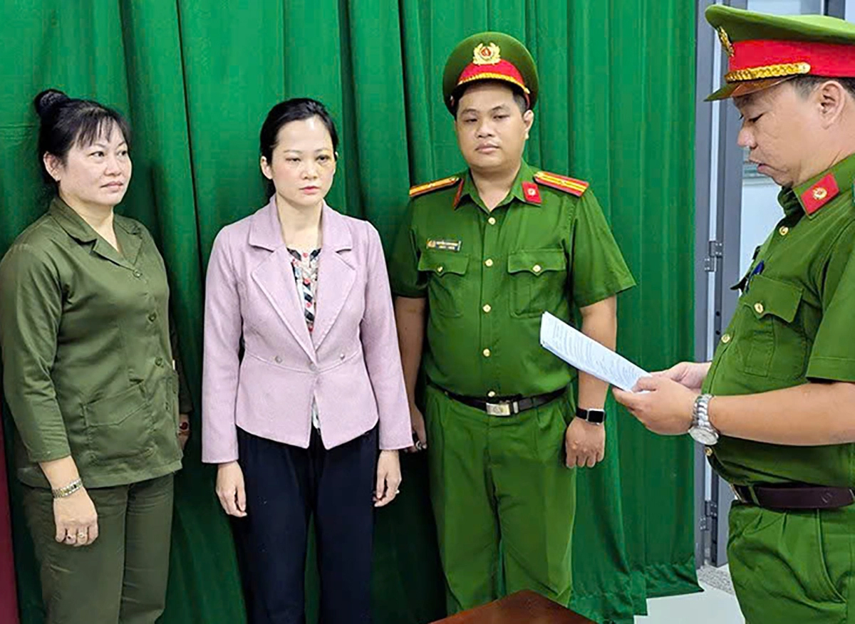 Bác sĩ nha khoa đánh khách hàng ở TP HCM bị bắt