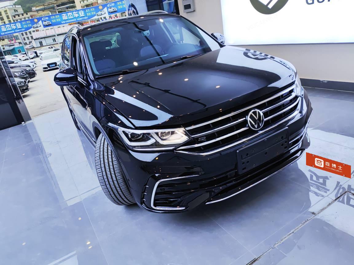 大众 途观L 2023款 改款 380TSI 自动四驱R-Line旗舰版7座实拍图