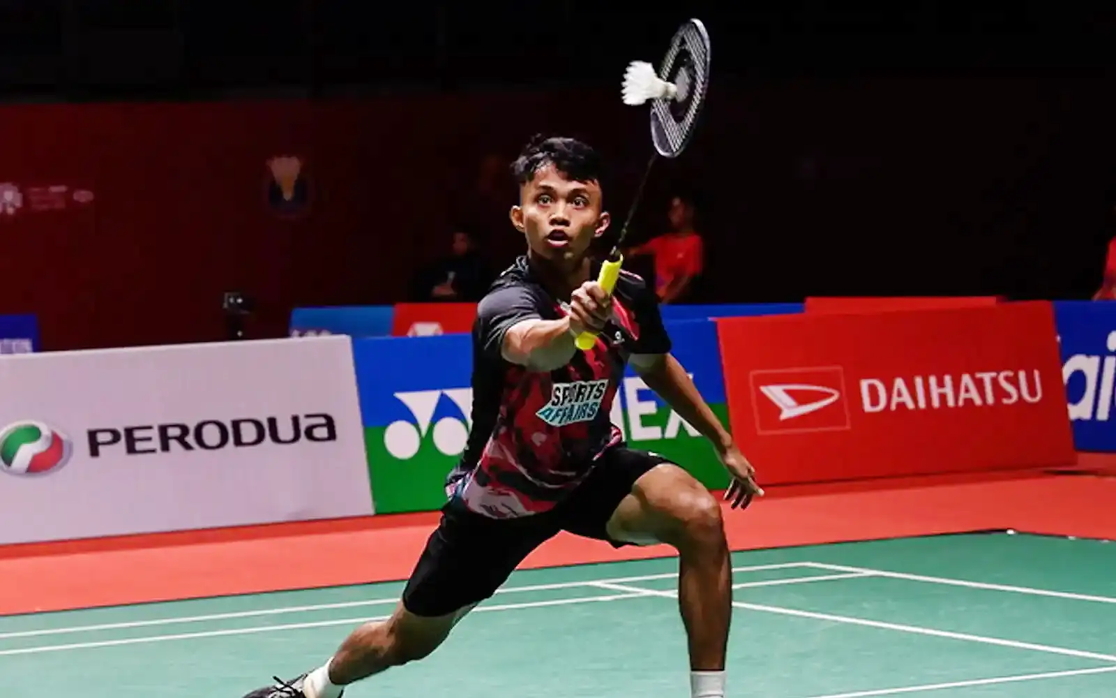 Aidil goes down fighting to French ace at HK Open