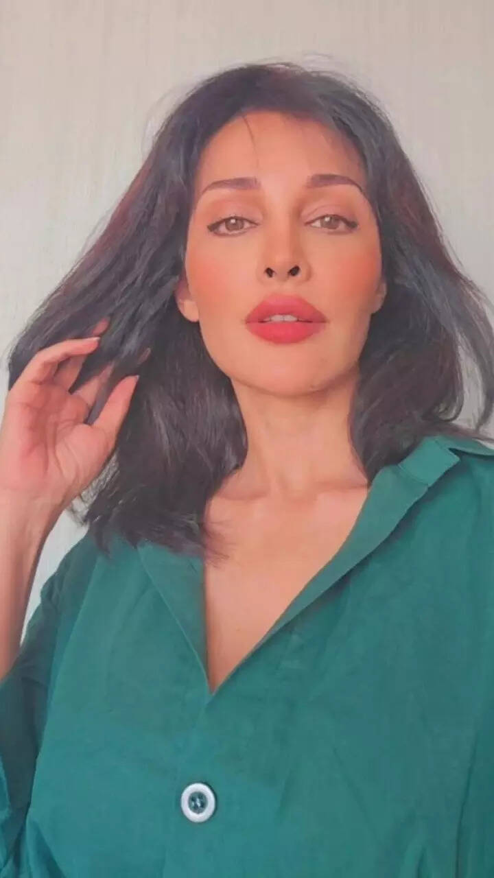 Bigg Boss Telugu 9 contestant Aasha Saini’s beautiful pics