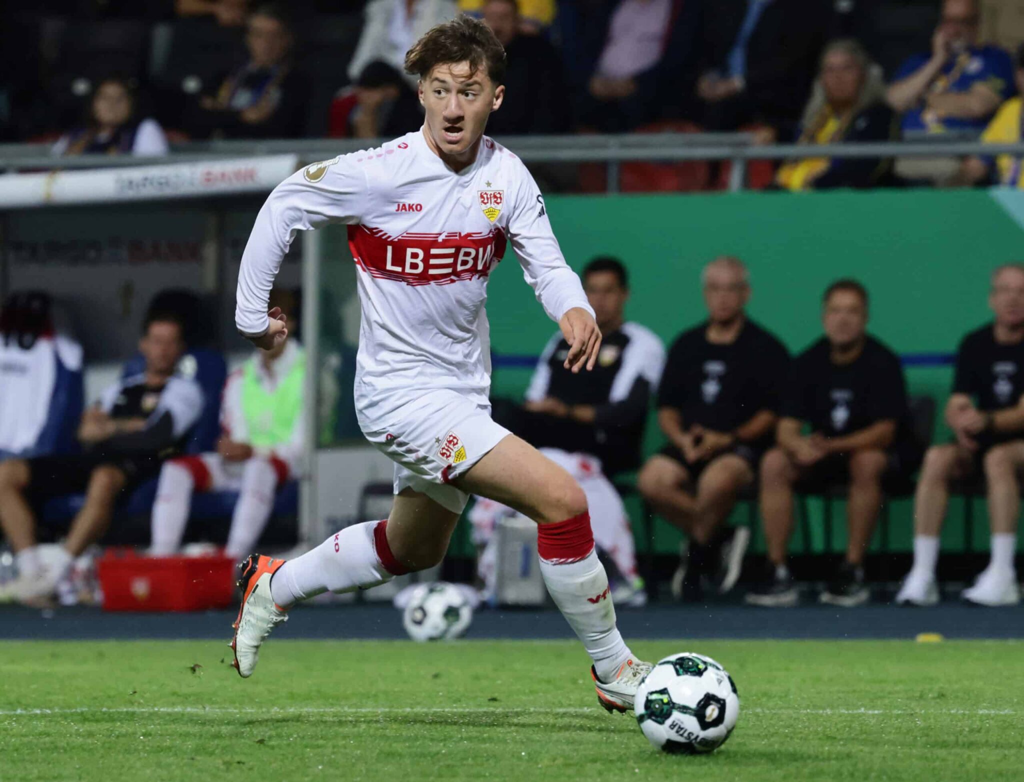 45-miljoonan-pommi-tikitt-real-madrid-ja-bayern-m-nchen-sotajalalla