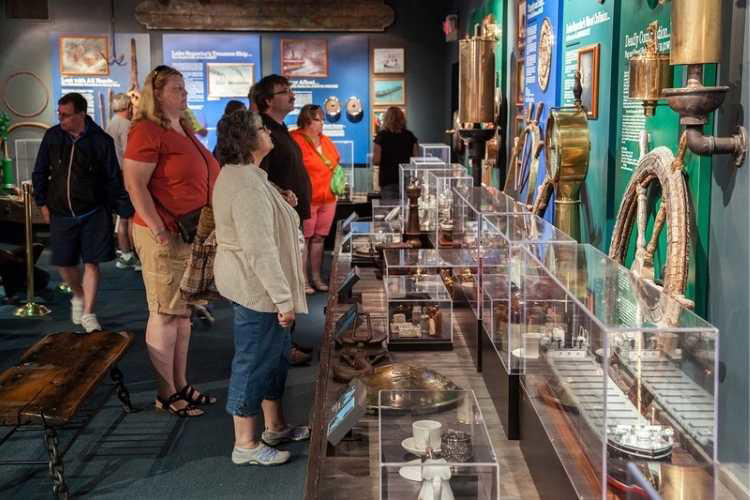 The Great Lakes Shipwreck Museum: Honoring the Legend of the Edmund ...