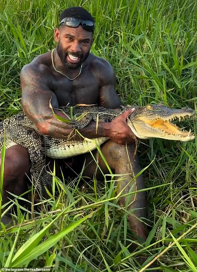 The American 'Real Tarzan' facing deportation from Australia for wild(02)