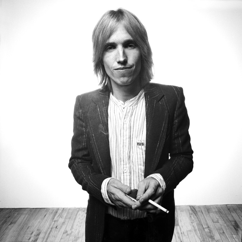 '80s Rock Icon's Estate Releases Rare, NeverBeforeSeen Clip of Him