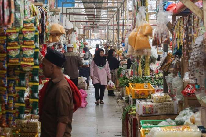 Penjualan Ritel Melemah, Keyakinan Konsumen Menurun, Ekonomi Terancam Melambat