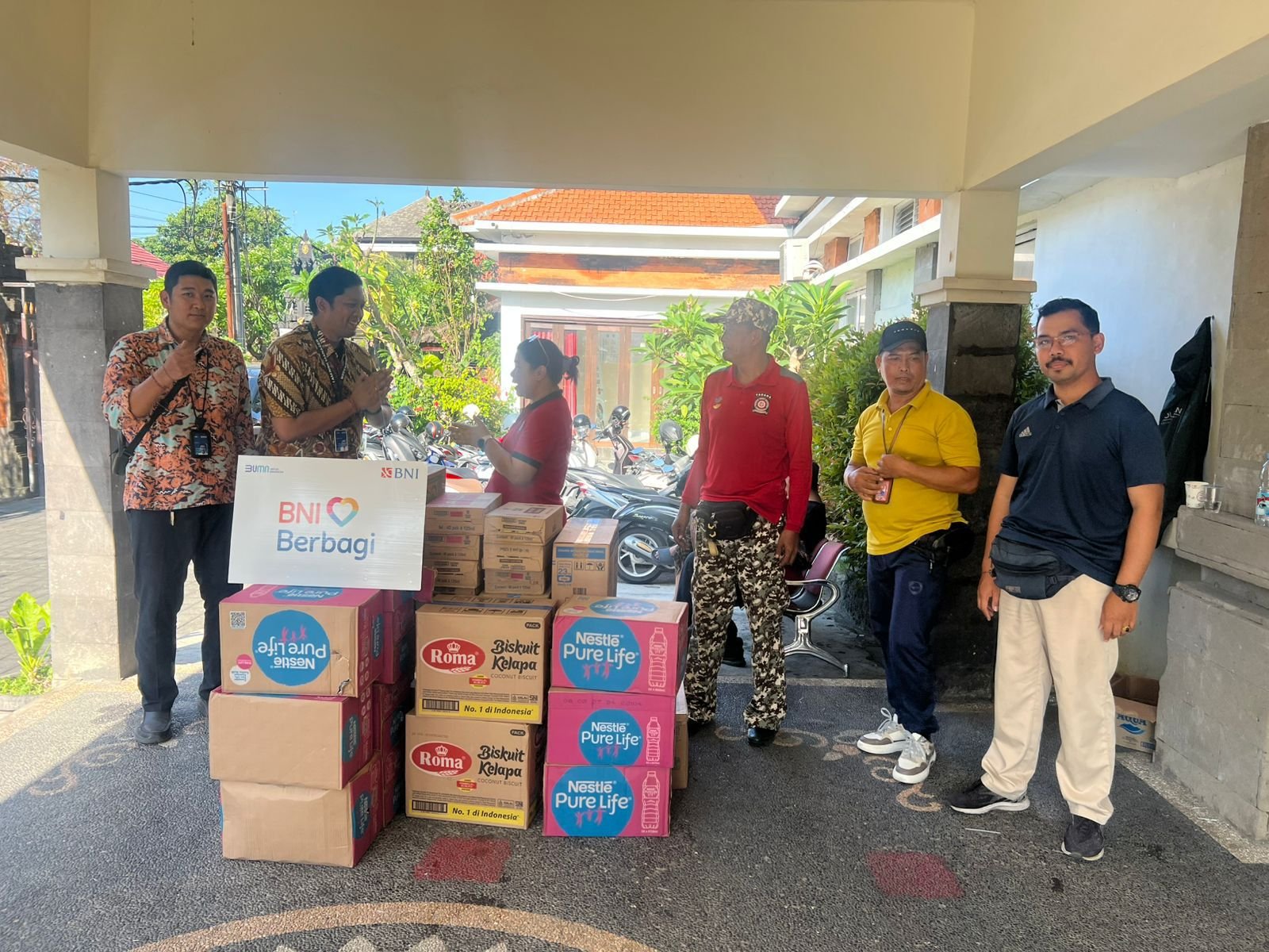 BNI Cepat Tanggap Bantu Korban Banjir Bali dan NTT