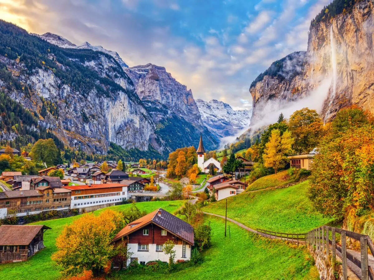 What is the best time to visit Switzerland? Roger Federer answers What is the best time to visit Switzerland? Roger Federer answers