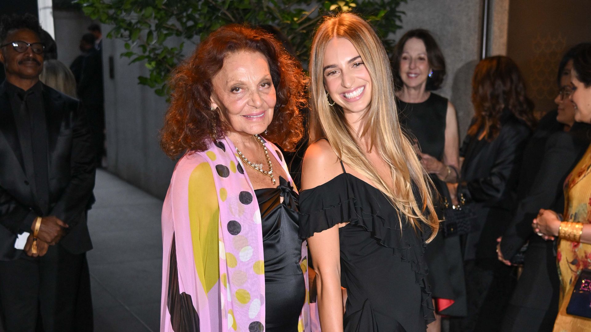 Talita von Fürstenberg reaparece tras su compromiso y conquista Nueva ...