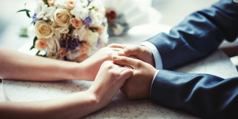 what-to-write-in-a-wedding-card