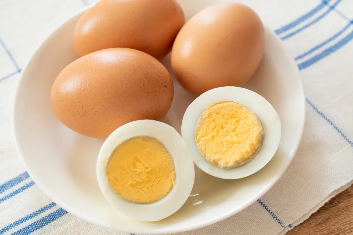 Why your eggs are impossible to peel (and how to fix it)