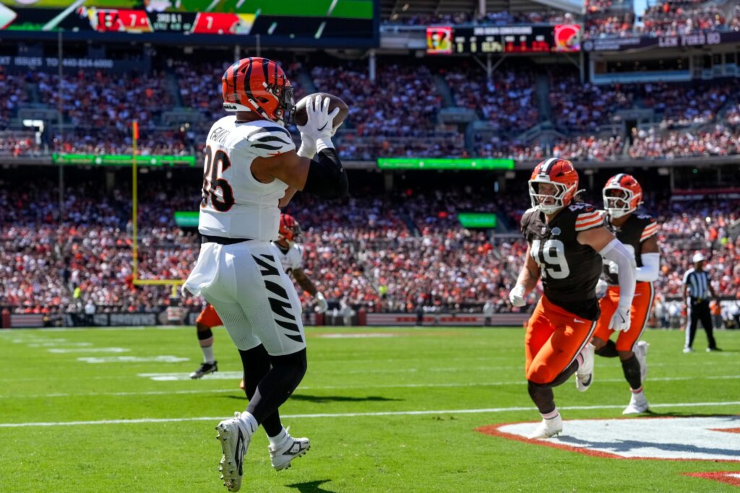 Former first-round tight end agrees to contract with the Saints