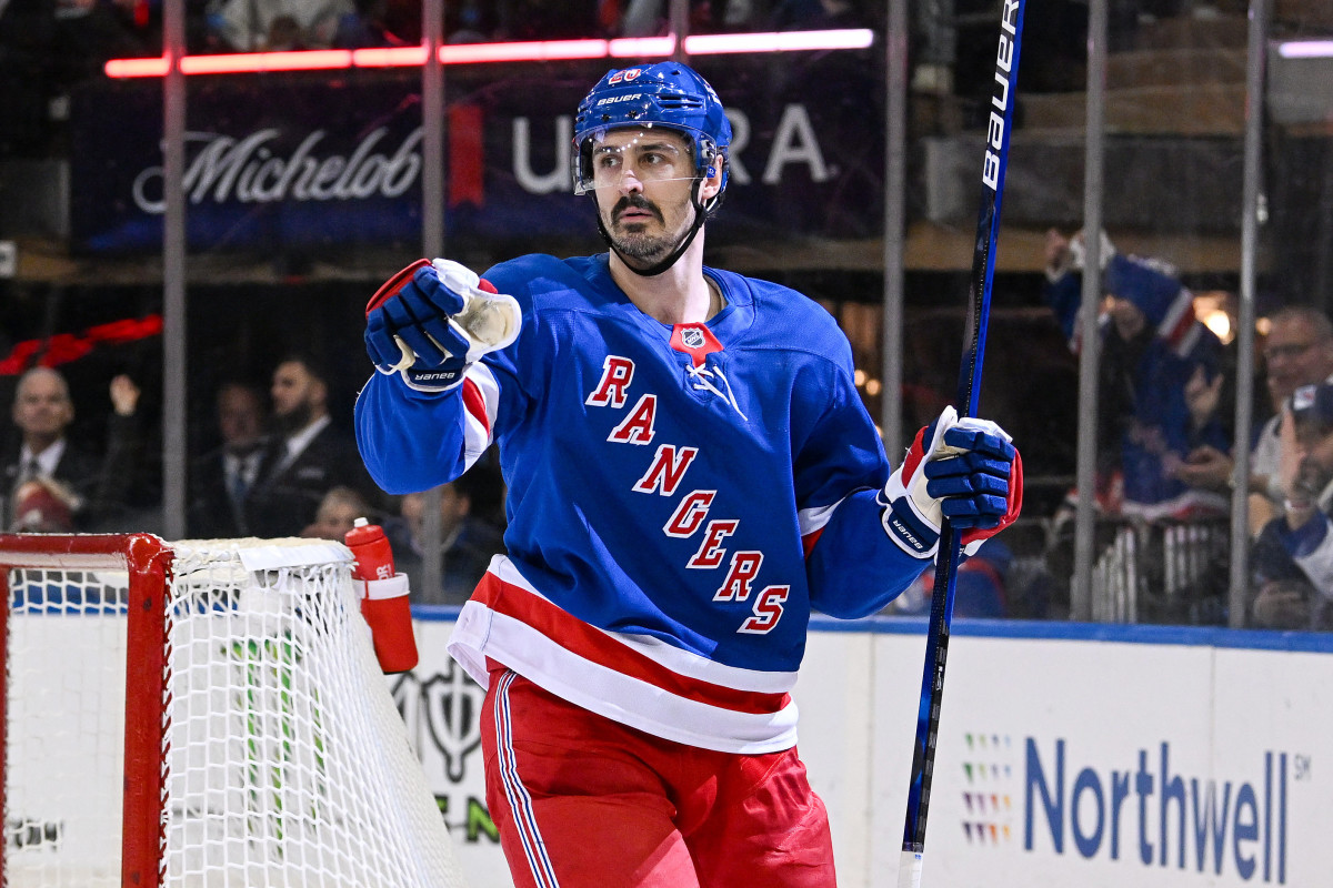 Cast Away by Rangers, Chris Kreider Brings Valuable Veteran Experience