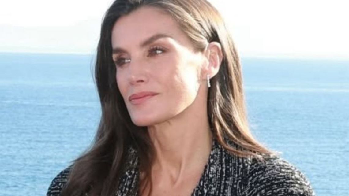 obligan-a-borrar-fotos-de-letizia-ortiz-en-bikini