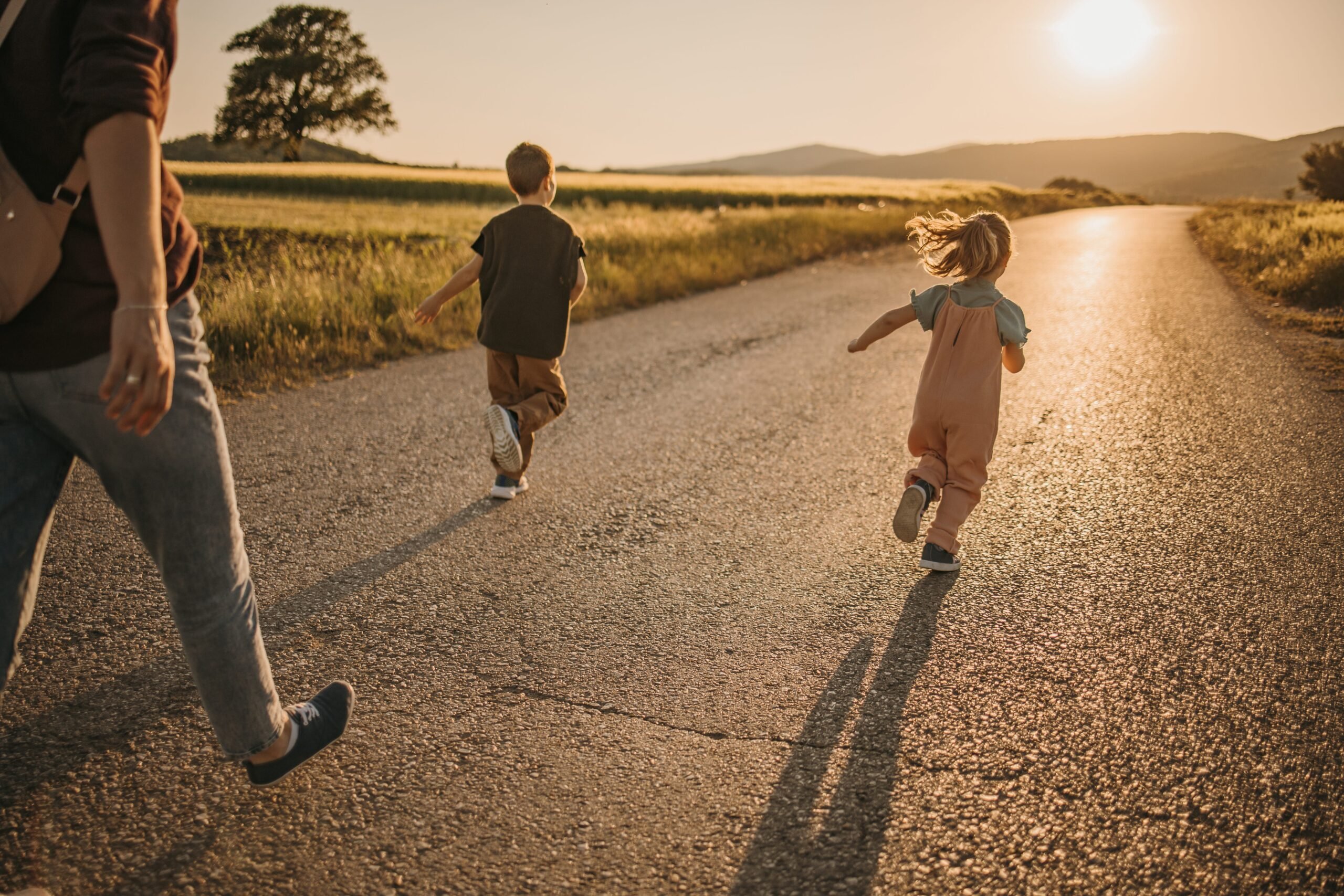 Ich habe zwei Kinder, die sich manchmal nicht unbedingt den sozialen Normen entsprechend verhalten.