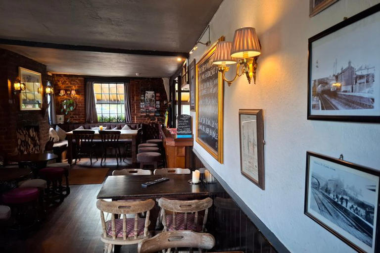 life-at-devon-s-revered-beer-engine-where-you-get-change-from-a-fiver