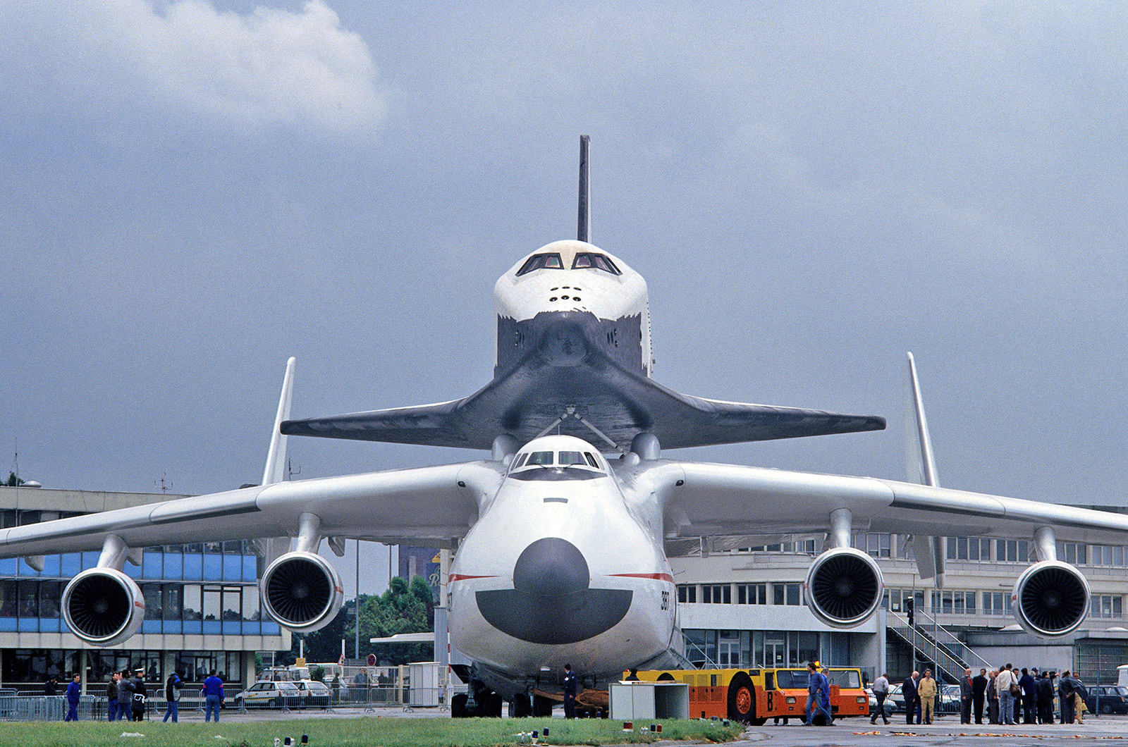 Top 10: Strange & Surprising Examples of Air Cargo
