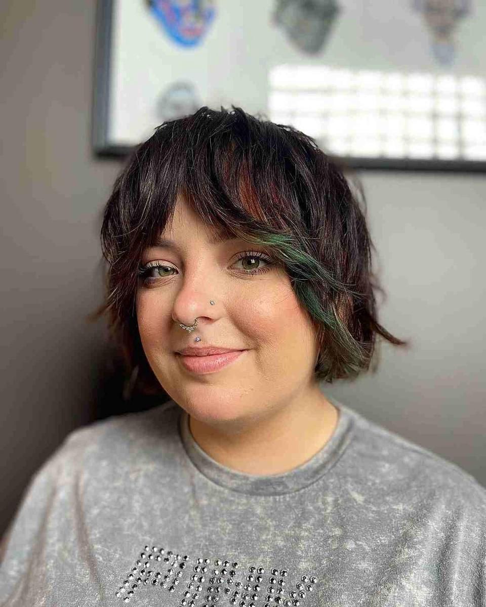 35 Gaya Rambut Pendek untuk Wanita Berbadan Gemuk agar Tampak Langsing 23 AA1MtGSM