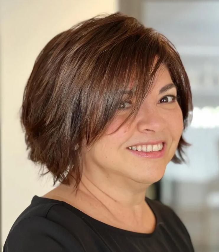 35 Gaya Rambut Pendek untuk Wanita Berbadan Gemuk agar Tampak Langsing 30 AA1MtGSU