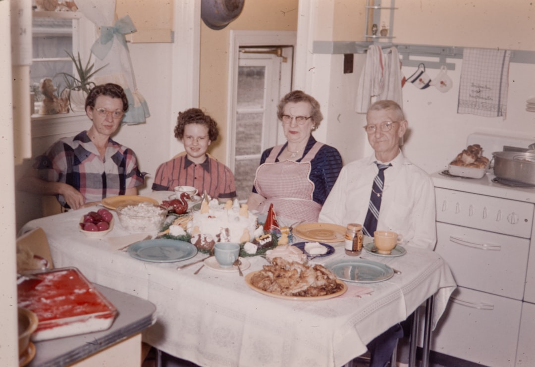 Old-School Family Meals That Defined Weeknights in the 1980s