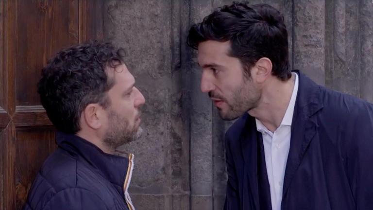 Un Posto al Sole Anticipazioni: Eduardo convince Damiano a restare nella polizia e a tornare con Rosa?