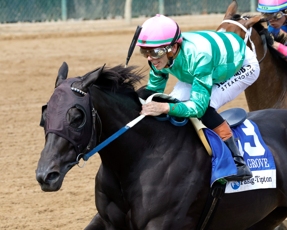 Royal Spa, Regaled Top Competitive Field In Falls City