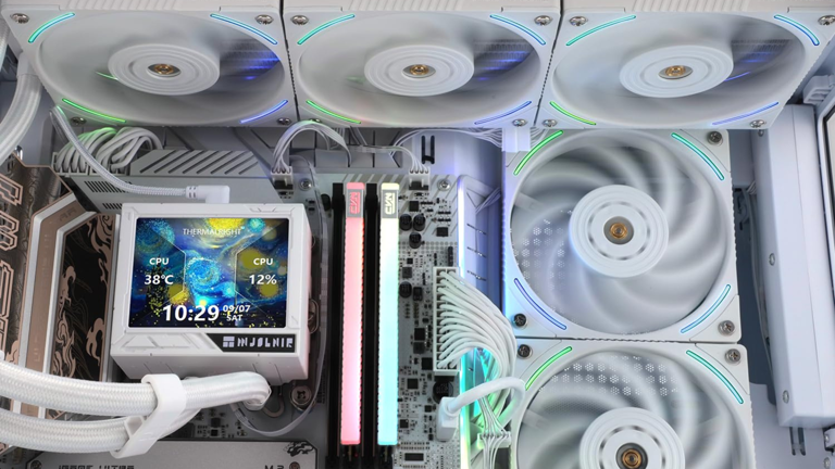 Thermalright Mjolnir Vision 360 ARGB White CPU AIO Cooler installed in PC