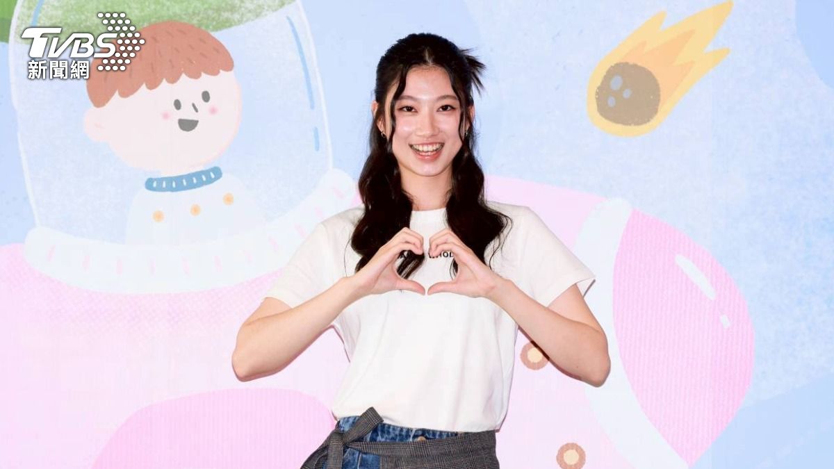 李千娜女兒顧穎出席公益活動。（圖／趙世平攝）