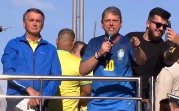 Centrão pressiona bolsonaro a apoiar sucessor fora da família antes de cumprir pena em regime fechado