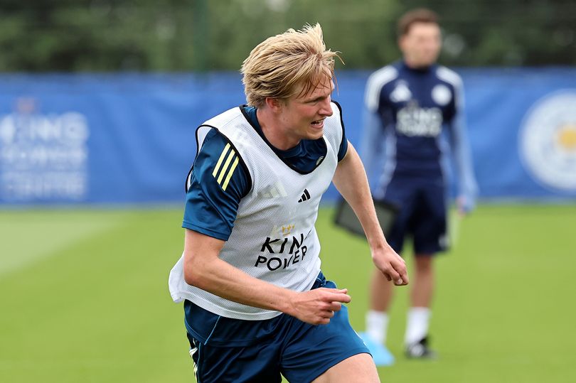 Six experienced Championship left backs Stoke City should consider in ...