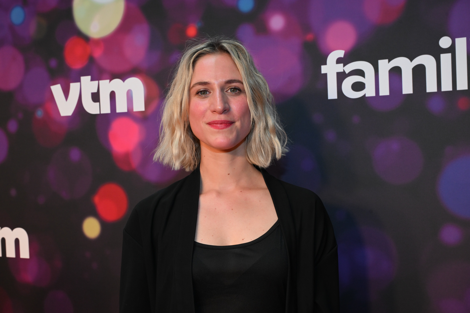 Tine Roggeman al 1 jaar te zien in Familie